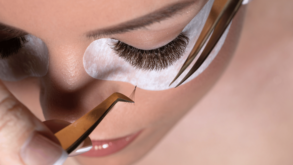 Faces | Mastering the Art of Lash Extensions 1 FACES CONSENT IMAGE 17