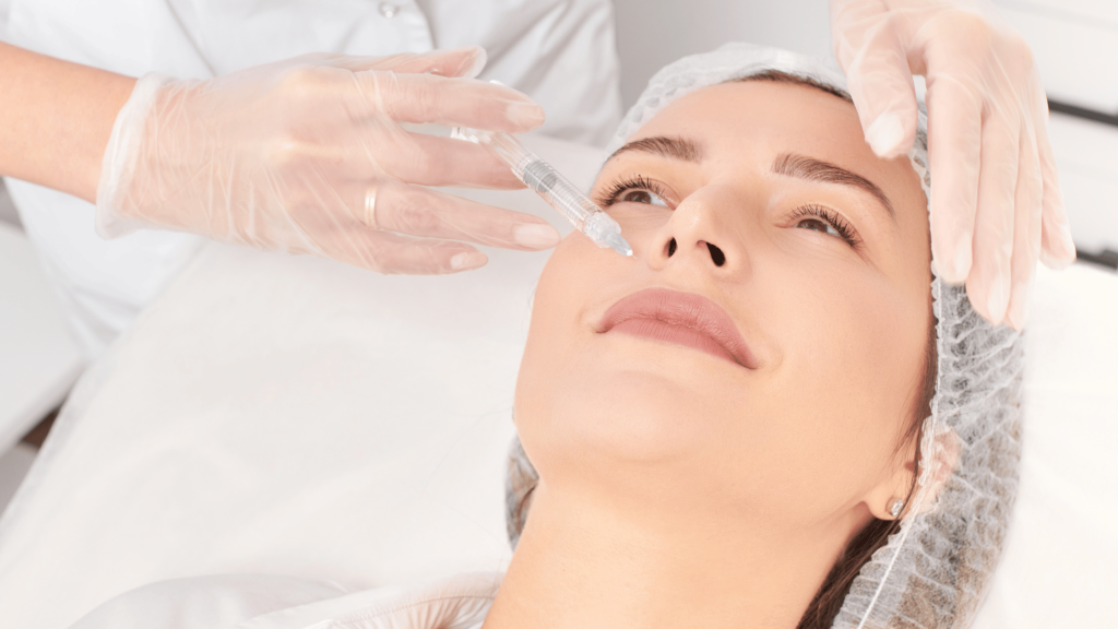 Faces| Dermal Fillers: Understanding Complications and Risks 1 Client receiving dermal filler treatment from a qualified aesthetic practitioner.